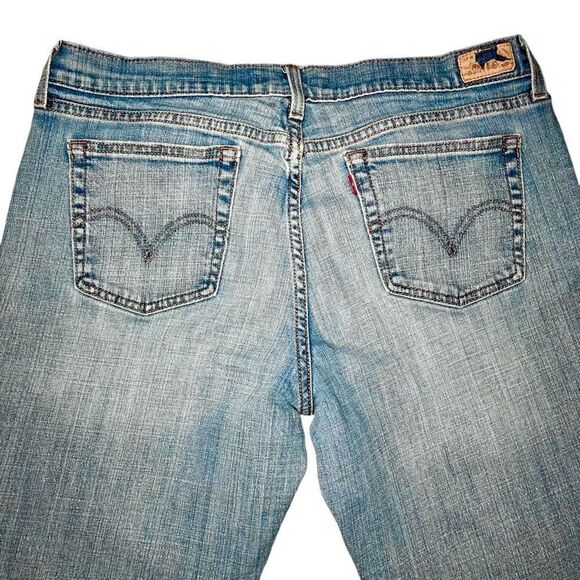 Levi’s 515 Bootcut Jeans in Light Blue Wash Women’s 14 - Picture 6 of 10
